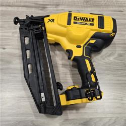 LIKE NEW! - DeWalt DCN660D1 20V 16 Gauge Cordless Angled Finish Nailer Kit W/ 2Ah Battery