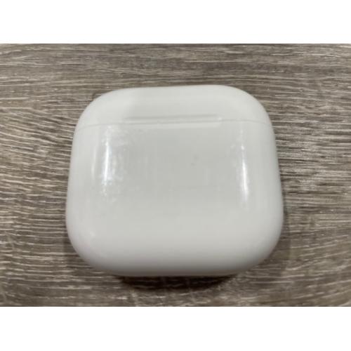 AS-IS Apple Airpods 4
