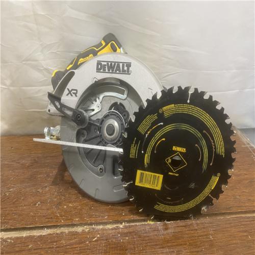 AS-IS DEWALT 20-Volt MAX 7-1/4 in. Cordless Circular Saw (Tool Only)