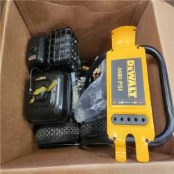 Phoenix NEW DEWALT 4400 PSI 4.0 GPM Cold Water Gas Pressure Washer
