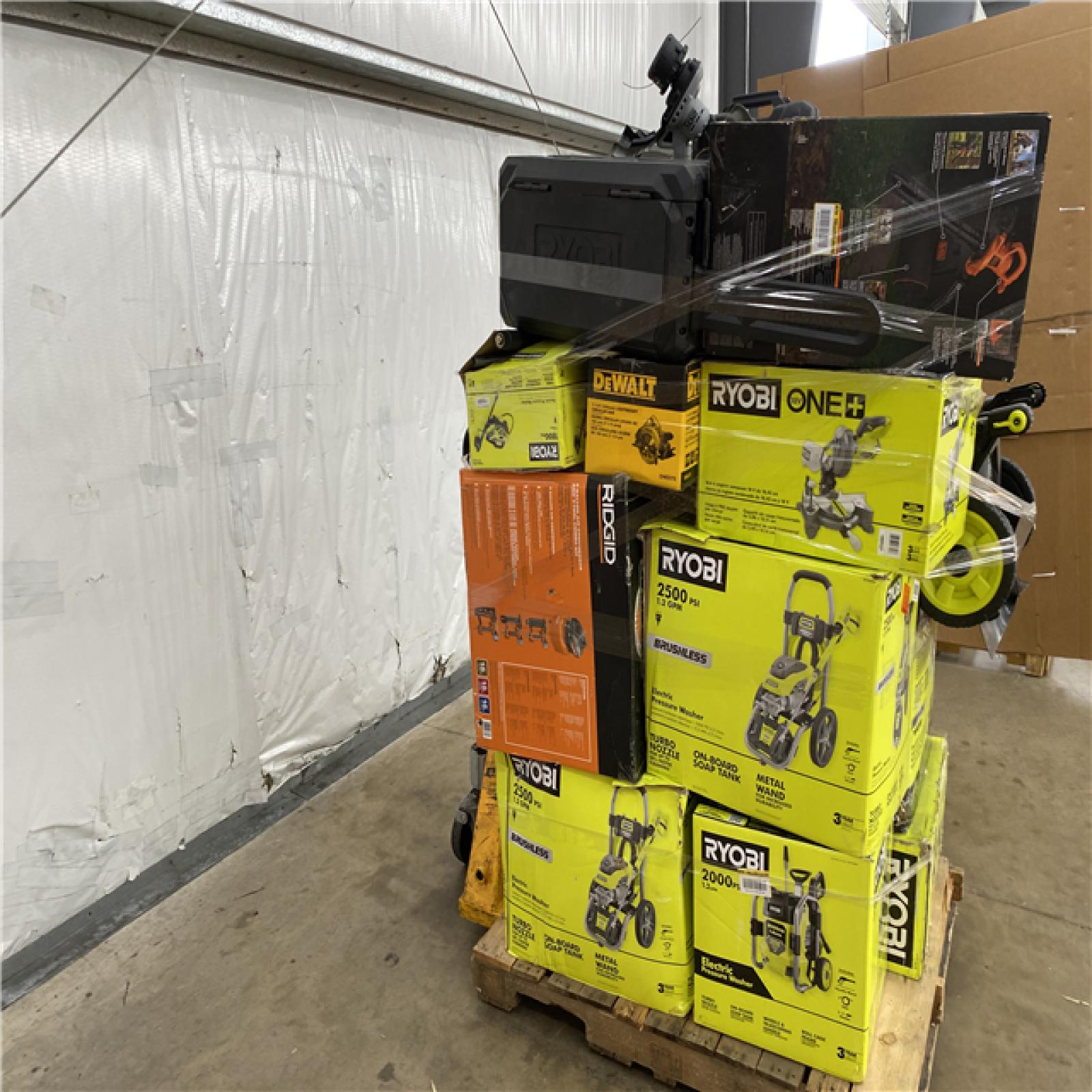 Houston Location AS IS - Tool Pallet