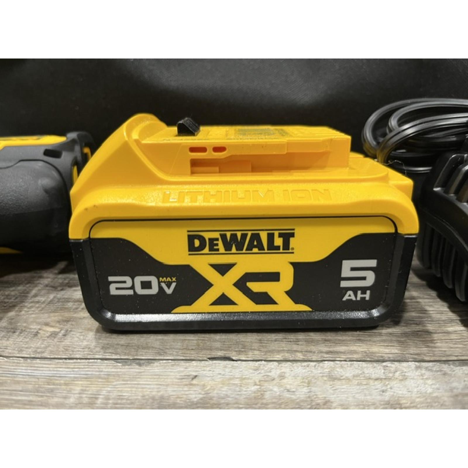 AS-IS DEWALT 20-Volt Maximum XR Lithium-Ion Cordless Brushless 1/4 in. 3-Speed Impact Driver Kit