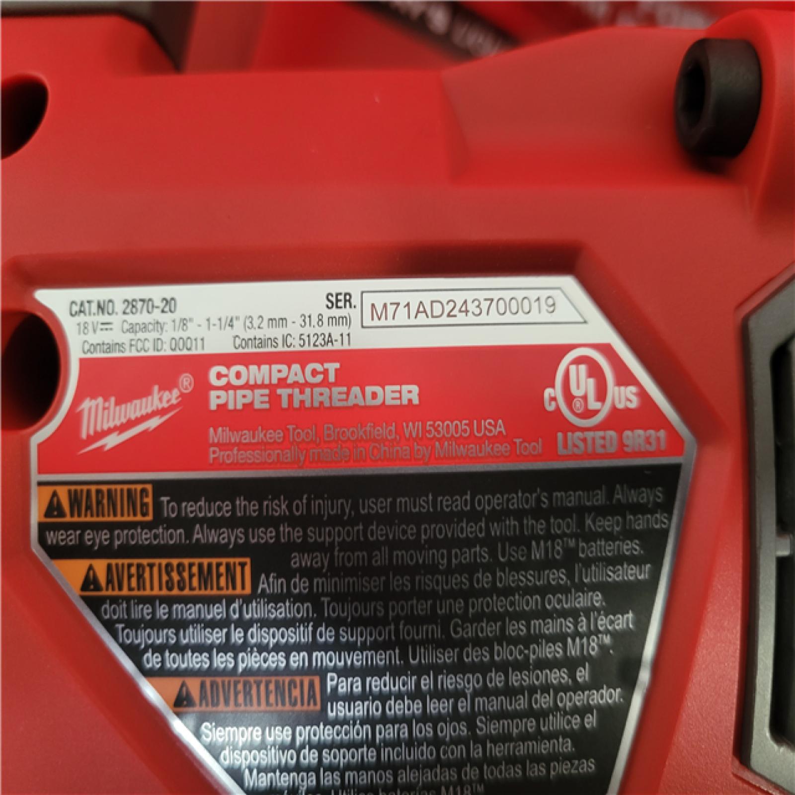 CALIFORNIA NEW MILWAUKEE COMPACT PIPE THREADER W/ONE-KEY WITH 1/2-1/4 COMPACT DIE HEADS  Includes (2) Batteries  Charger & Hard Case