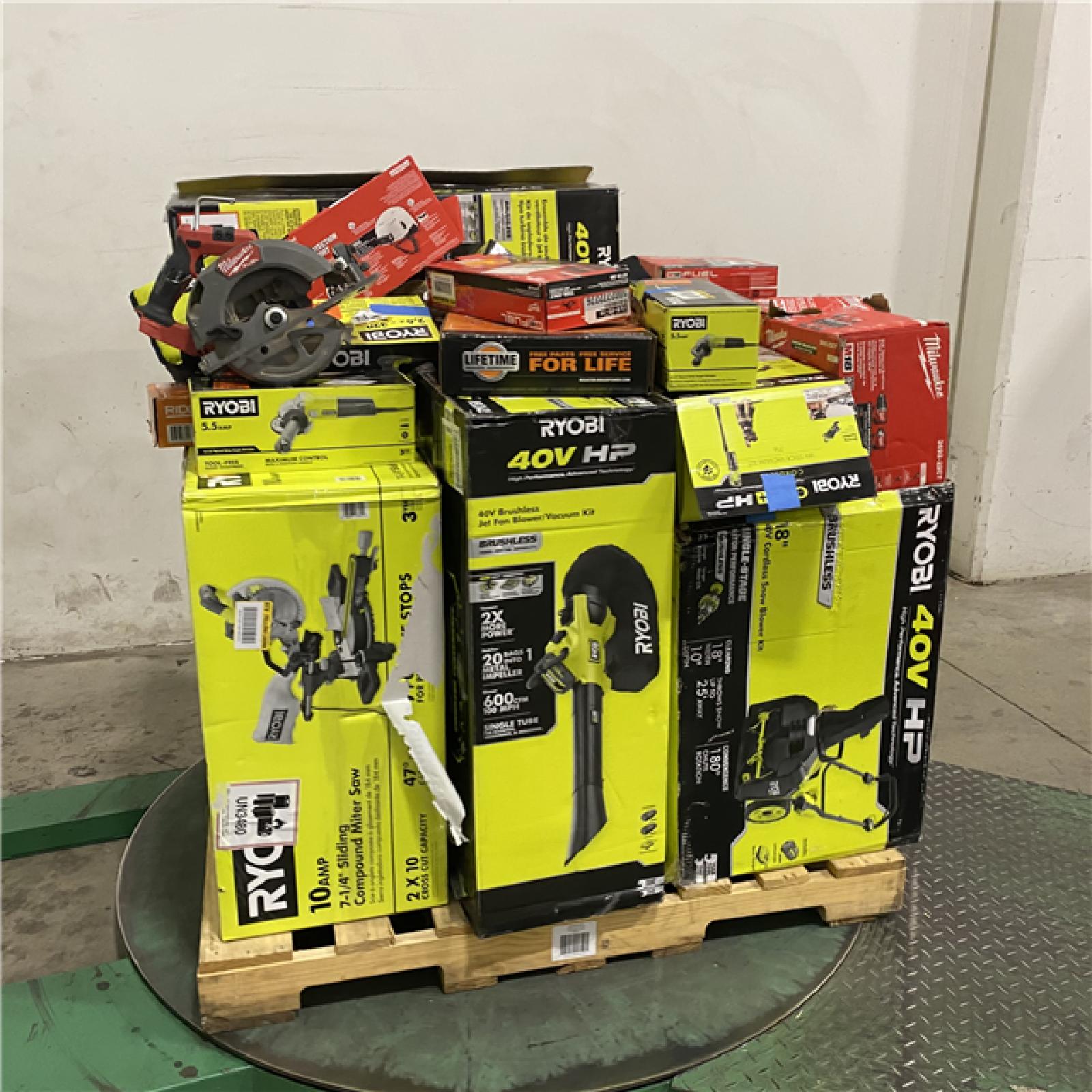 Dallas Location - As-Is Tool Pallet