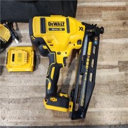 HOUSTON LOCATION - AS - IS DEWALT 20V MAX XR 16-Gauge Electric Cordless Angled Finishing Nailer Kit