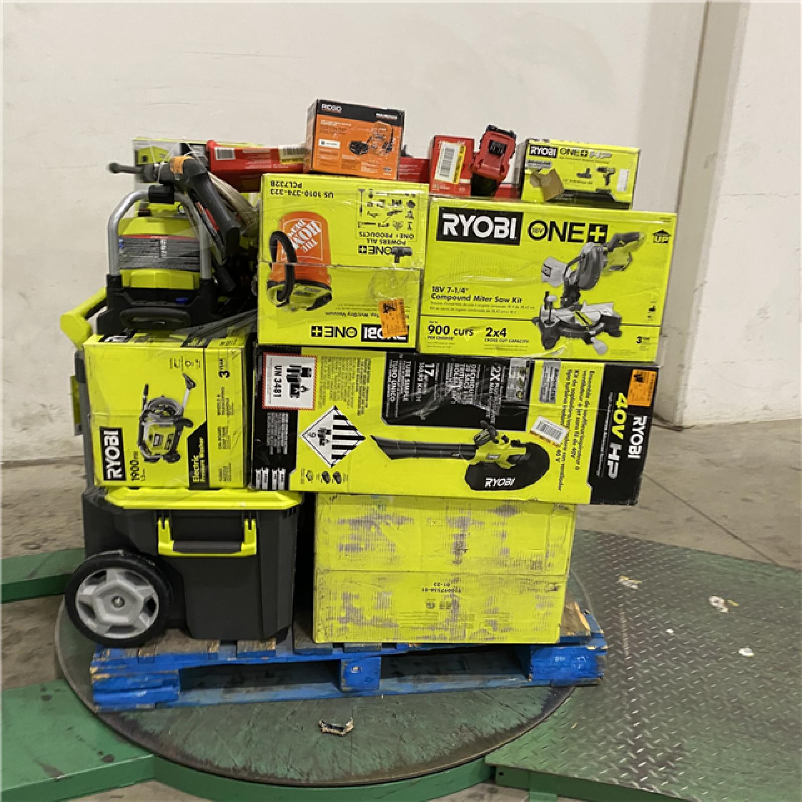 Dallas Location - As-Is Tool Pallet