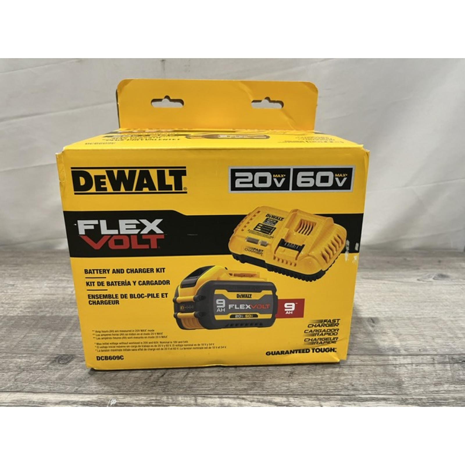NEW - DEWALT 20V/60V MAX FLEXVOLT Lithium-Ion 9.0Ah Battery and Charger Starter Kit