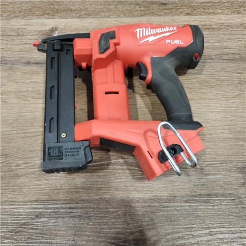 AS-IS  Milwaukee M18 FUEL Brushless Cordless 18-Gauge 1-1/2 X 1/4 Narrow Crown Stapler (Tool Only & charge)