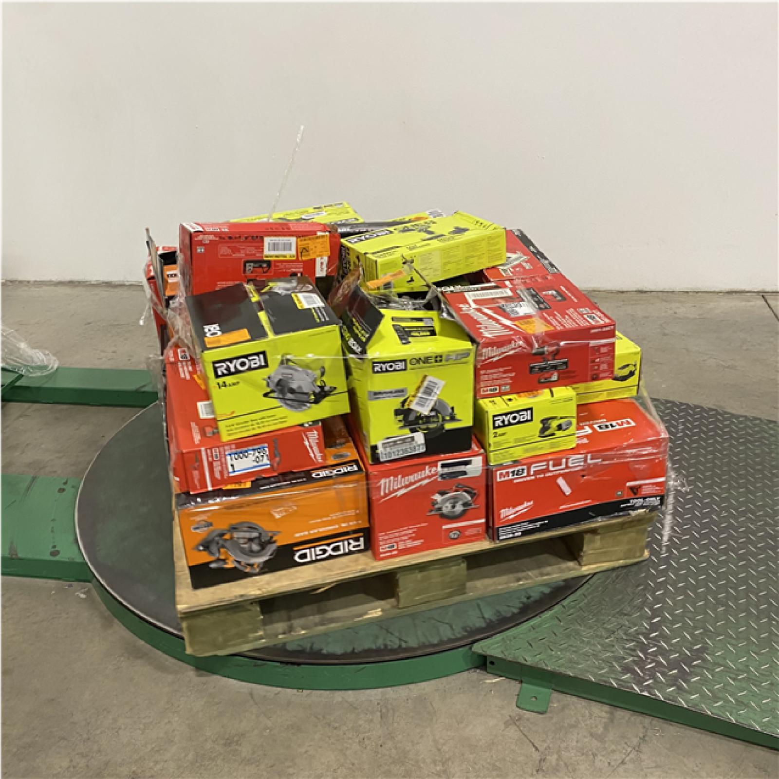 Dallas Location - As-Is Tool Pallet