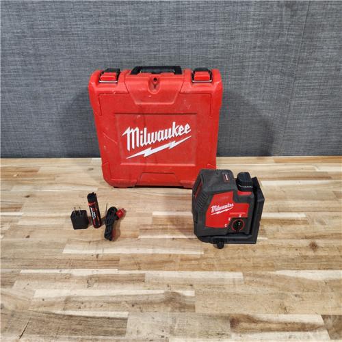 HOUSTON LOCATION - AS-IS MILWAUKEE 100 ft. REDLITHIUM Lithium-Ion USB Green Rechargeable Cross Line Laser Level (TOOL ONLY)