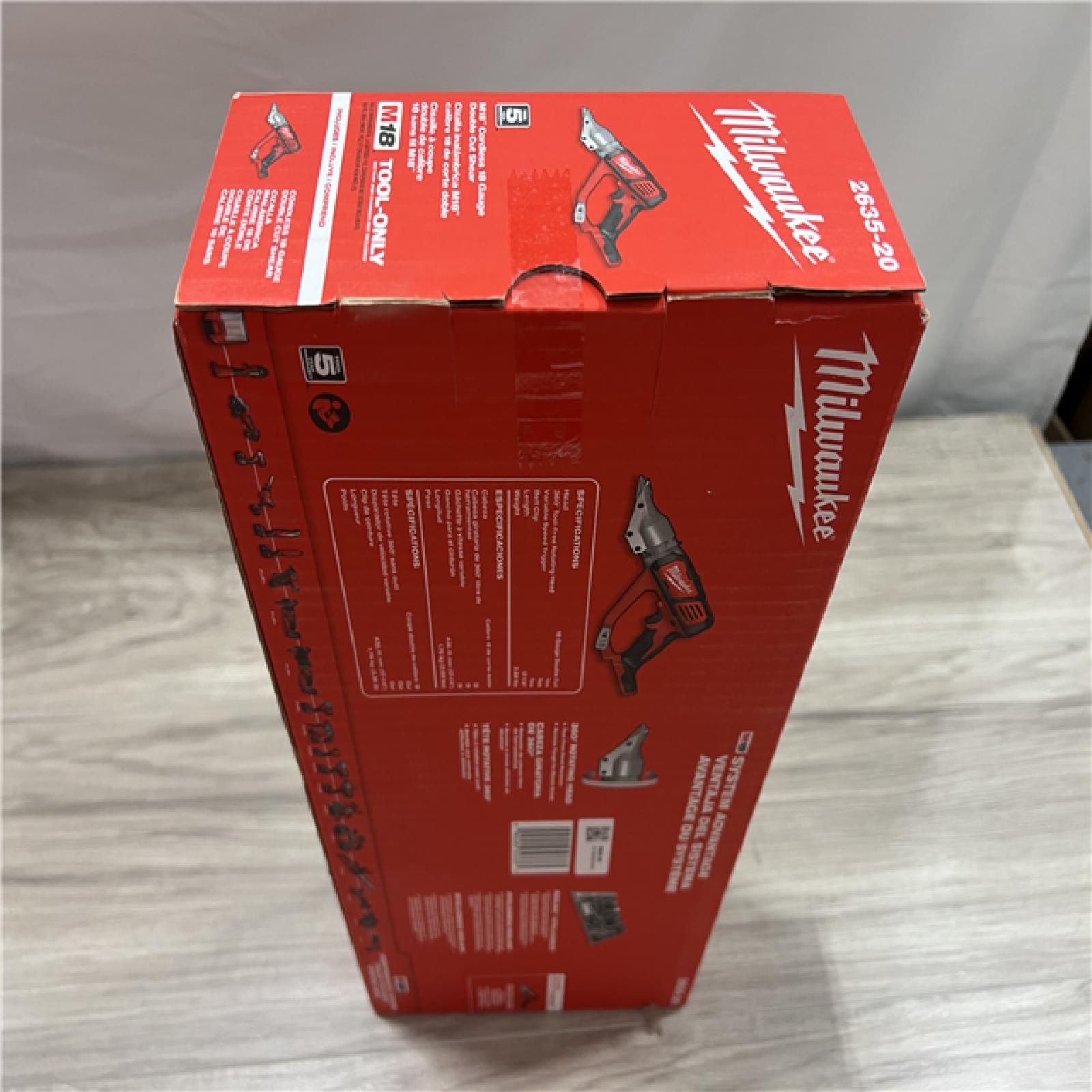 NEW Milwaukee M18 18-Volt Lithium-Ion Cordless 18-Gauge Double Cut Metal Shear (Tool-Only)