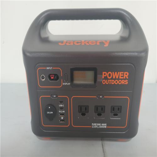 CALIFORNIA NEW JACKERY SOLAR GENERATOR