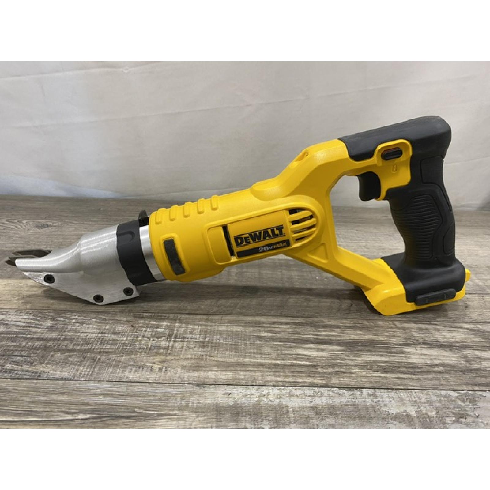 AS-IS DEWALT 20V MAX Cordless 18-Gauge Swivel Head Shears (Tool Only)