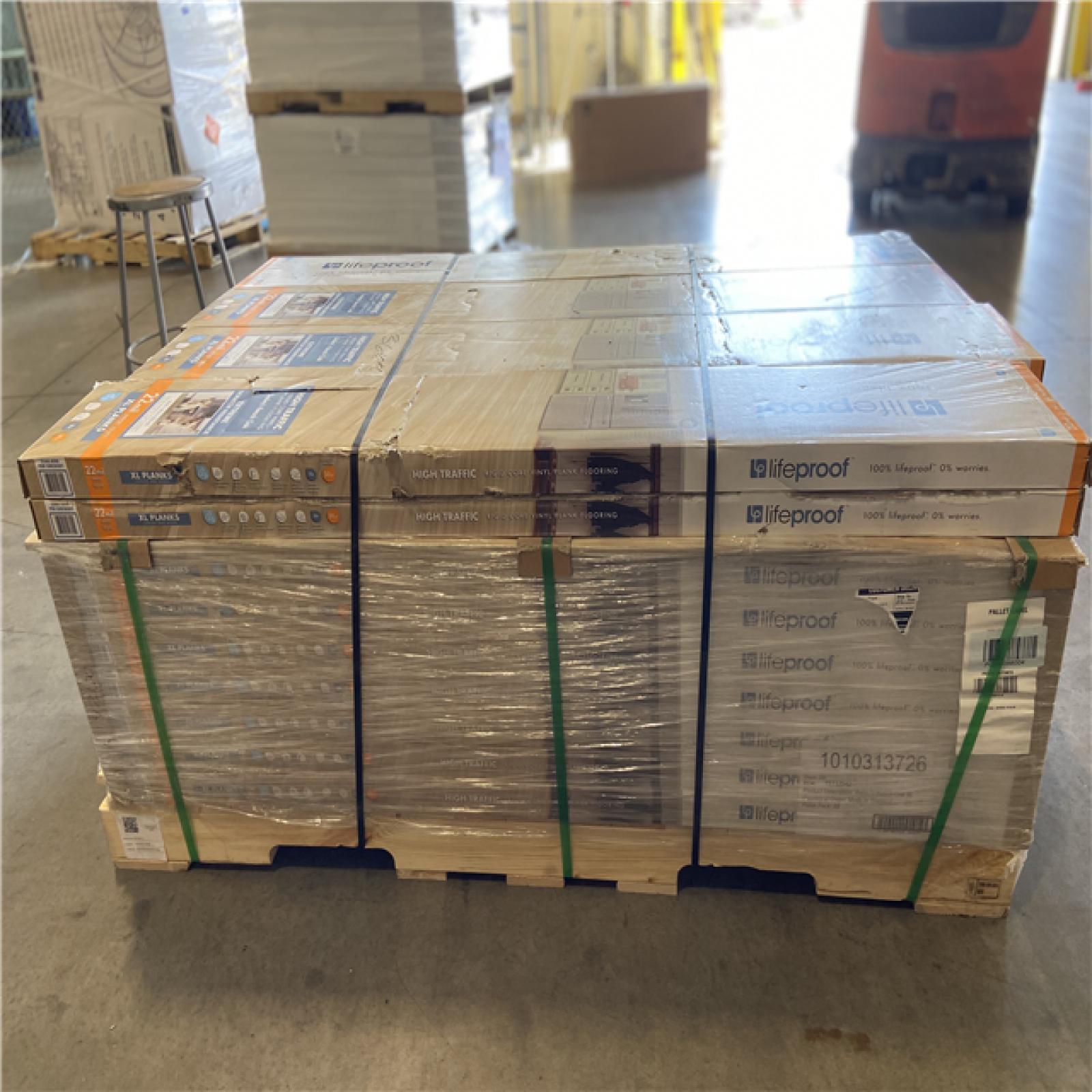 DALLAS LOCATION -Lifeproof Bailey's Beach Oak 22 MIL x 8.7 in. W x 59 in. L Click Lock Waterproof Luxury Vinyl Plank Flooring (25 sqft/Case) - 36 UNITS