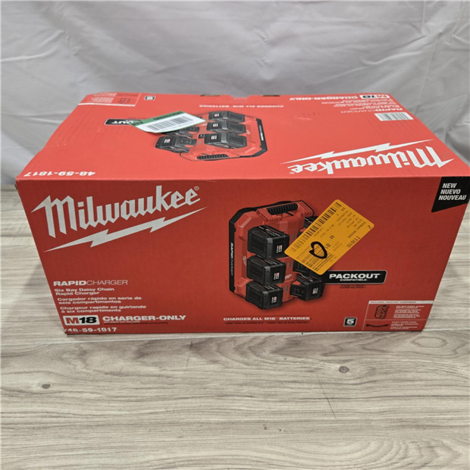 NEW! - M18 18V PACKOUT 6-Port Daisy Chain Rapid Charger