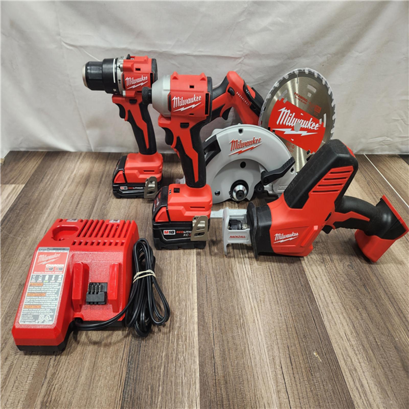 AS-IS- Milwaukee M18 4-Tool Combo Kit