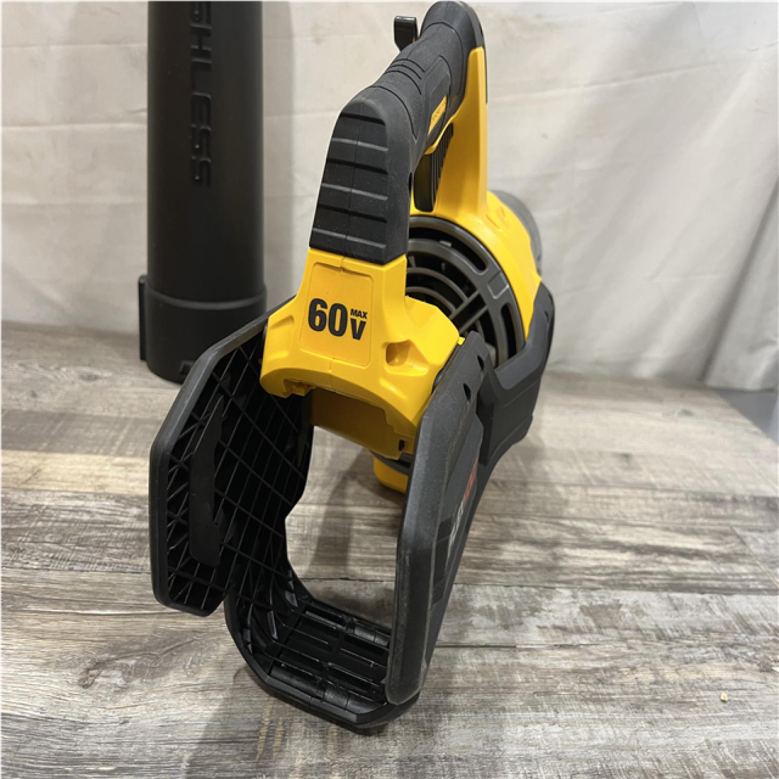 AS-IS DEWALT FLEXVOLT 60V MAX 125 MPH 600 CFM Brushless Cordless Battery Powered Blower Kit