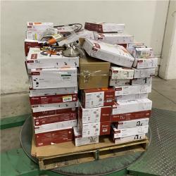 Dallas Location - As-Is Bath & Kitchen Faucets Palllet