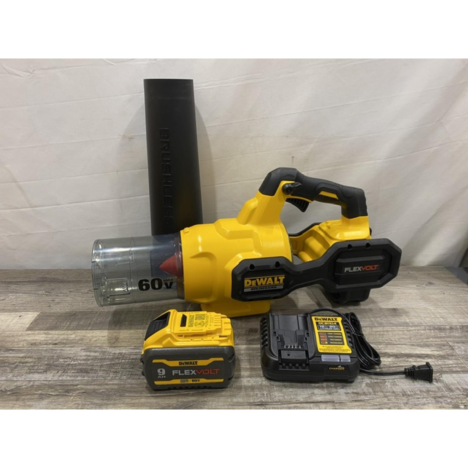 AS-IS DEWALT FLEXVOLT 60V MAX 125 MPH 600 CFM Brushless Cordless Battery Powered Blower Kit