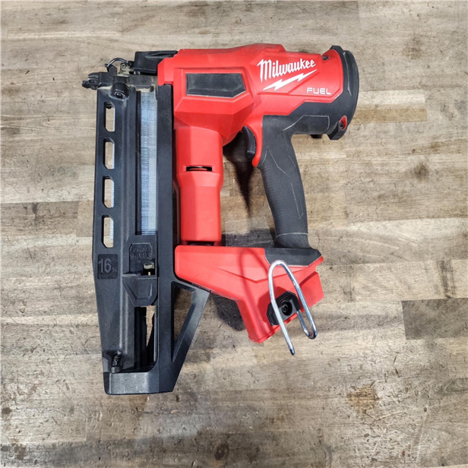 HOUSTON LOCATION - AS-IS MILWAUKEE 16 GAUGE STRAIGHT FINISH NAILER (TOOL ONLY)