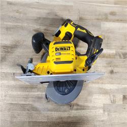 HOUSTON LOCATION - AS-IS DEWALT 20V MAX Cordless Brushless 7-1/4 in. Sidewinder Style Circular Saw w/ FLEXVOLT ADVANTAGE (Tool Only)