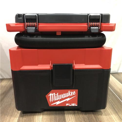 AS-IS Milwaukee FUEL PACKOUT 18-Volt Lithium-Ion Cordless 2.5 Gal. Wet/Dry Vacuum (Vacuum-Only)