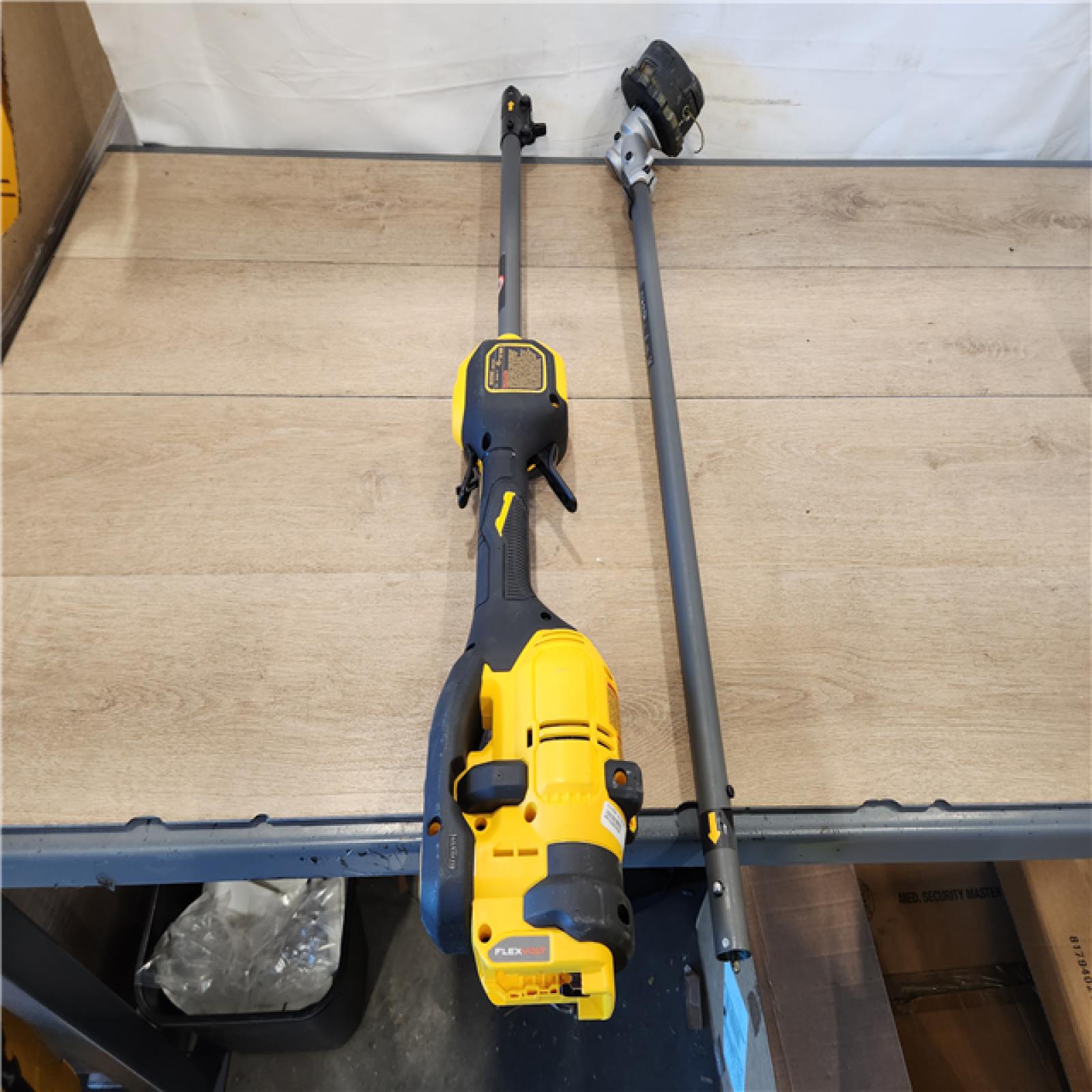 AS-IS- DEWALT FLEXVOLT 60V MAX 17 in. Cordless Battery Powered Attachment Capable Trimmer Kit