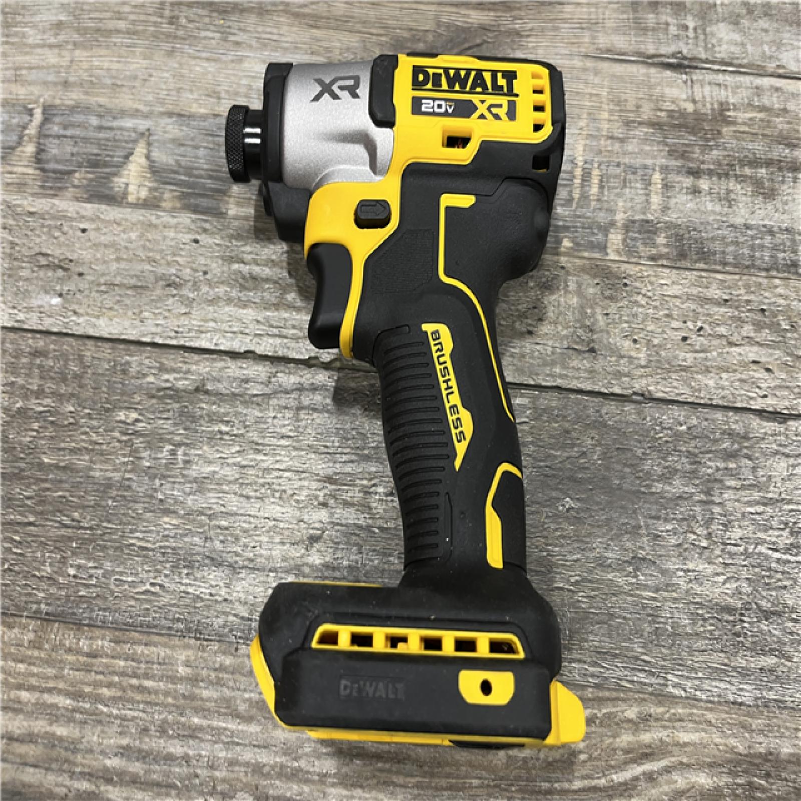 AS-IS DEWALT 20-Volt Maximum XR Lithium-Ion Cordless Brushless 1/4 in. 3-Speed Impact Driver Kit