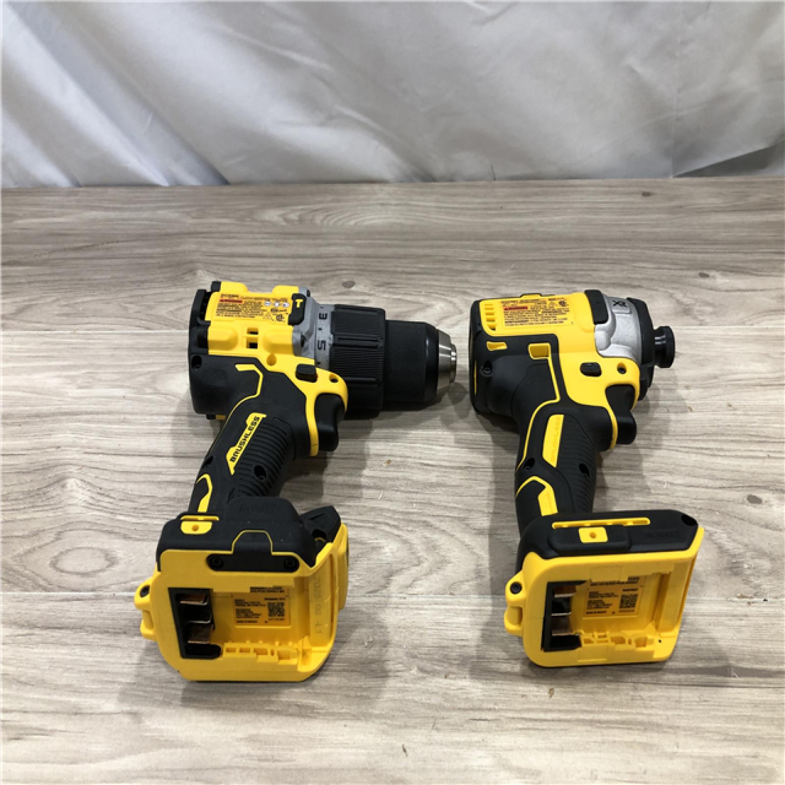 AS-IS Dewalt DCK249E1M1 20V MAX XR Lithium-Ion 1/2 in. Cordless Hammer Drill Driver/Impact Driver Combo Kit