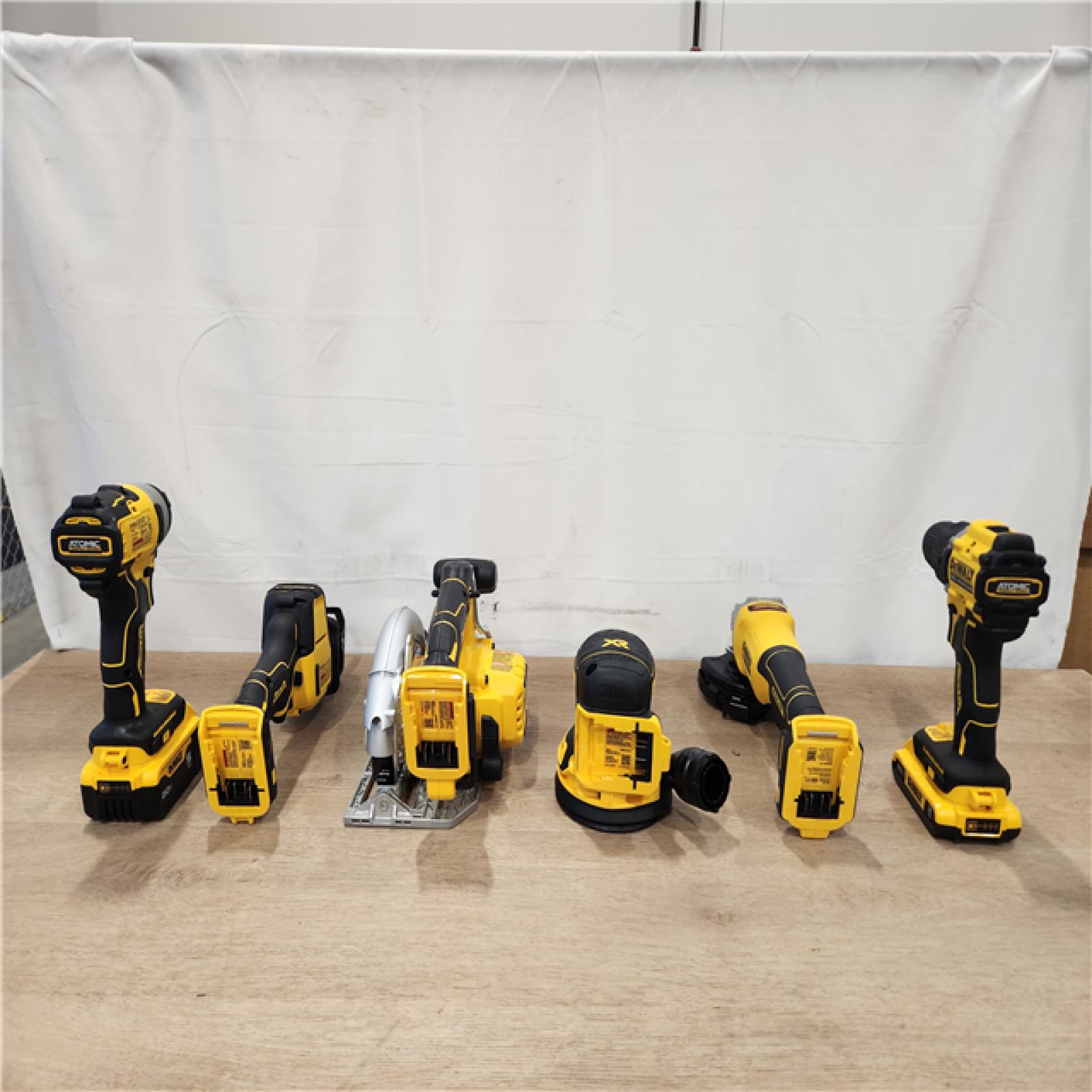 AS-IS- DEWALT 20V Lithium-Ion Cordless 6-Tool Combo Kit with 5.0 Ah and 2.0 Ah Batteries  Charger and Tough System 2.0 Rolling Toolbox