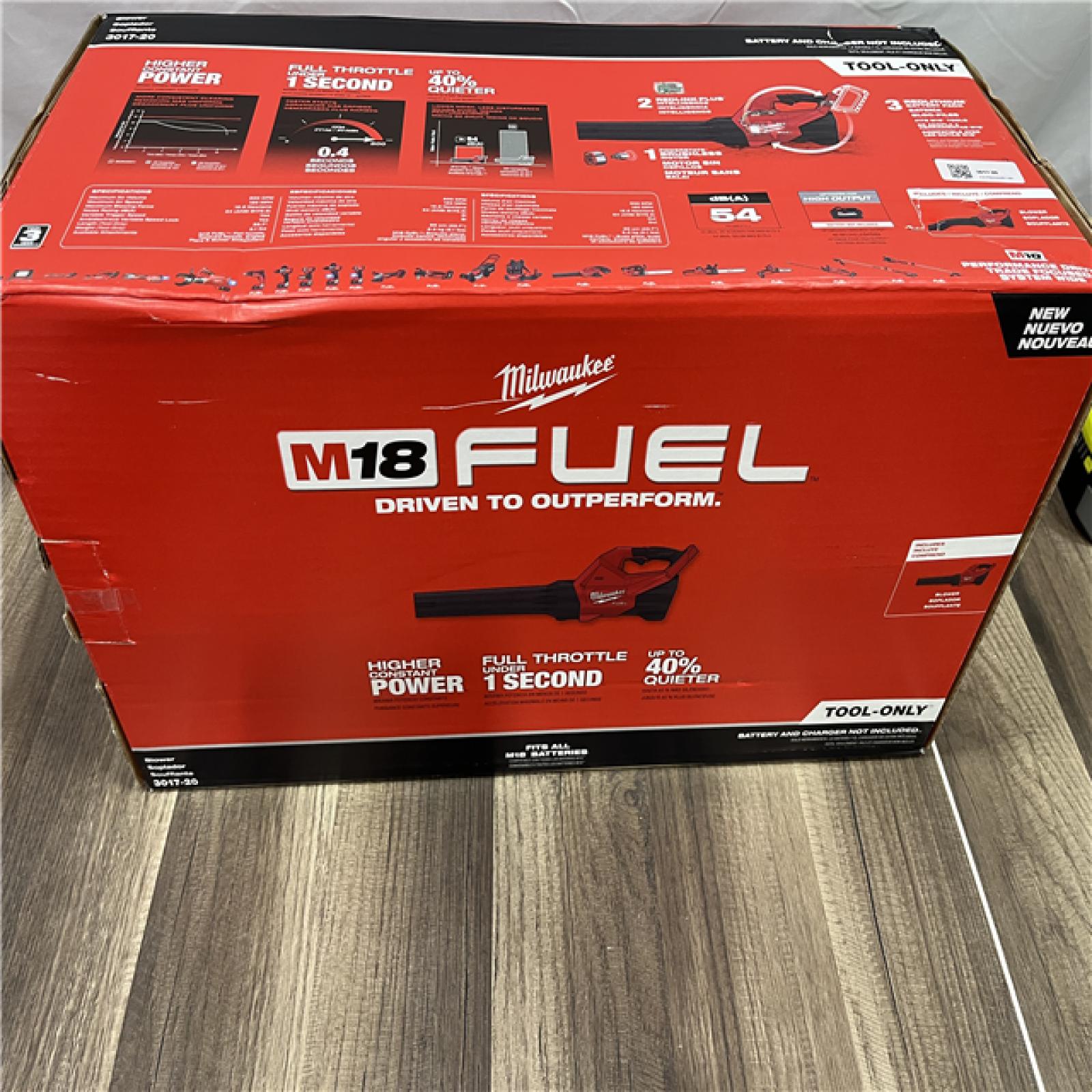LIKE NEW! Milwaukee M18 FUEL 120 MPH 500 CFM 18V Lithium-Ion Brushless Cordless Handheld Blower (Tool-Only)