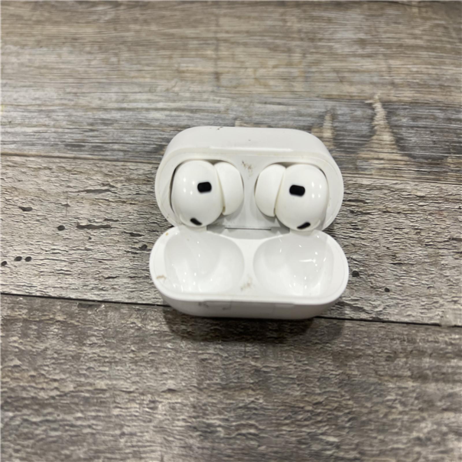 AS-IS AirPods Pro (2nd generation) with MagSafe Case