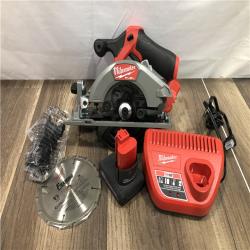 AS-IS Milwaukee FUEL 12V Lithium-Ion Brushless 5-3/8 in. Cordless Circular Saw Kit