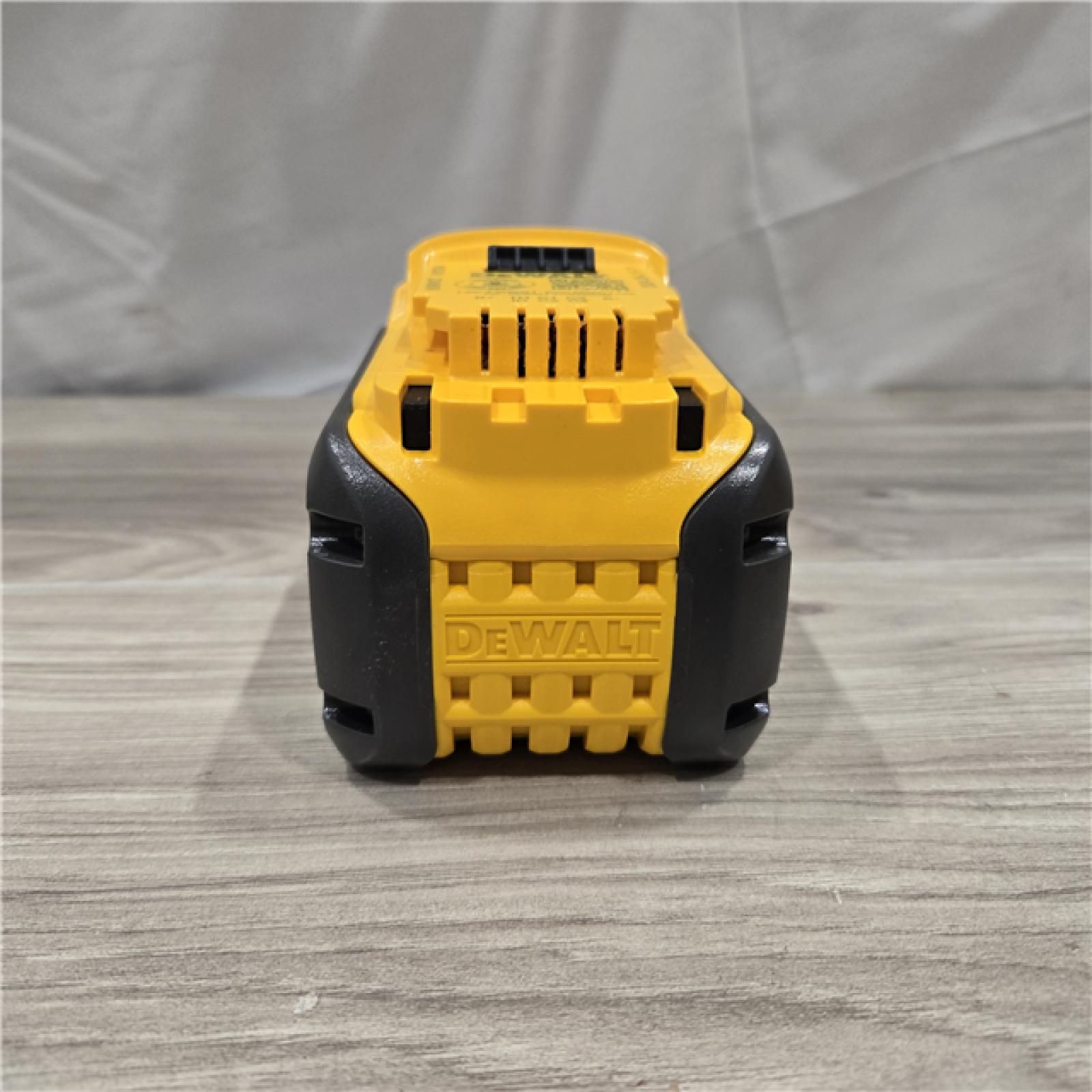 AS-IS DEWALT FLEXVOLT 20V/60V MAX Lithium-Ion 6.0Ah Battery and Charger Kit