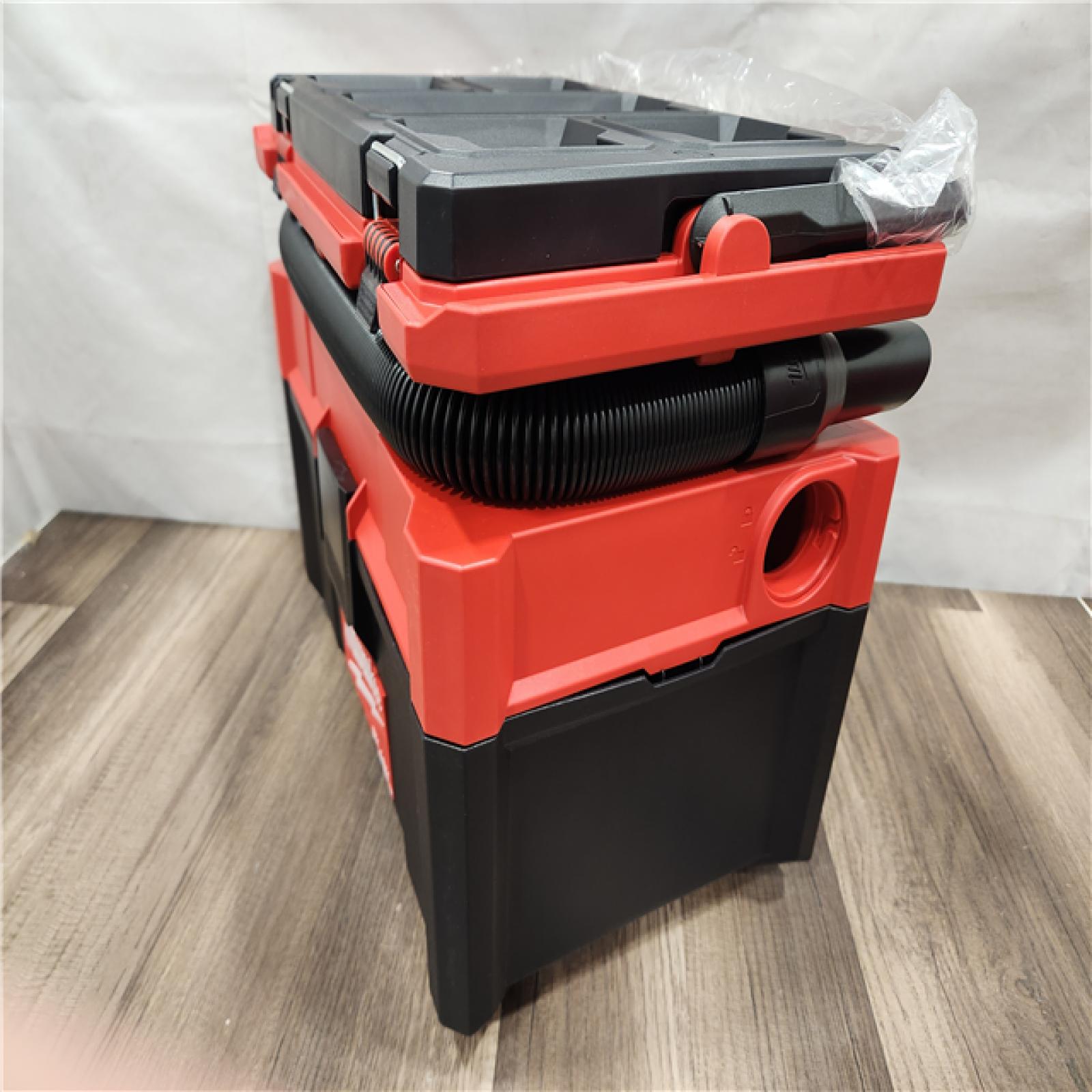 AS-IS- MILWAUKEE M18 FUEL PACKOUT 18-Volt Lithium-Ion Cordless 2.5 Gal. Wet/Dry Vacuum (Vacuum-Only)