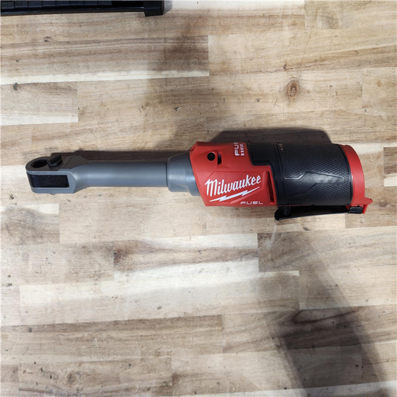 HOUSTON LOCATION - AS-IS Milwaukee FUEL INSIDER 12V Lithium-Ion Brushless Cordless 1/4 in. - 3/8 in. Extended Reach Box Ratchet (Tool-Only)