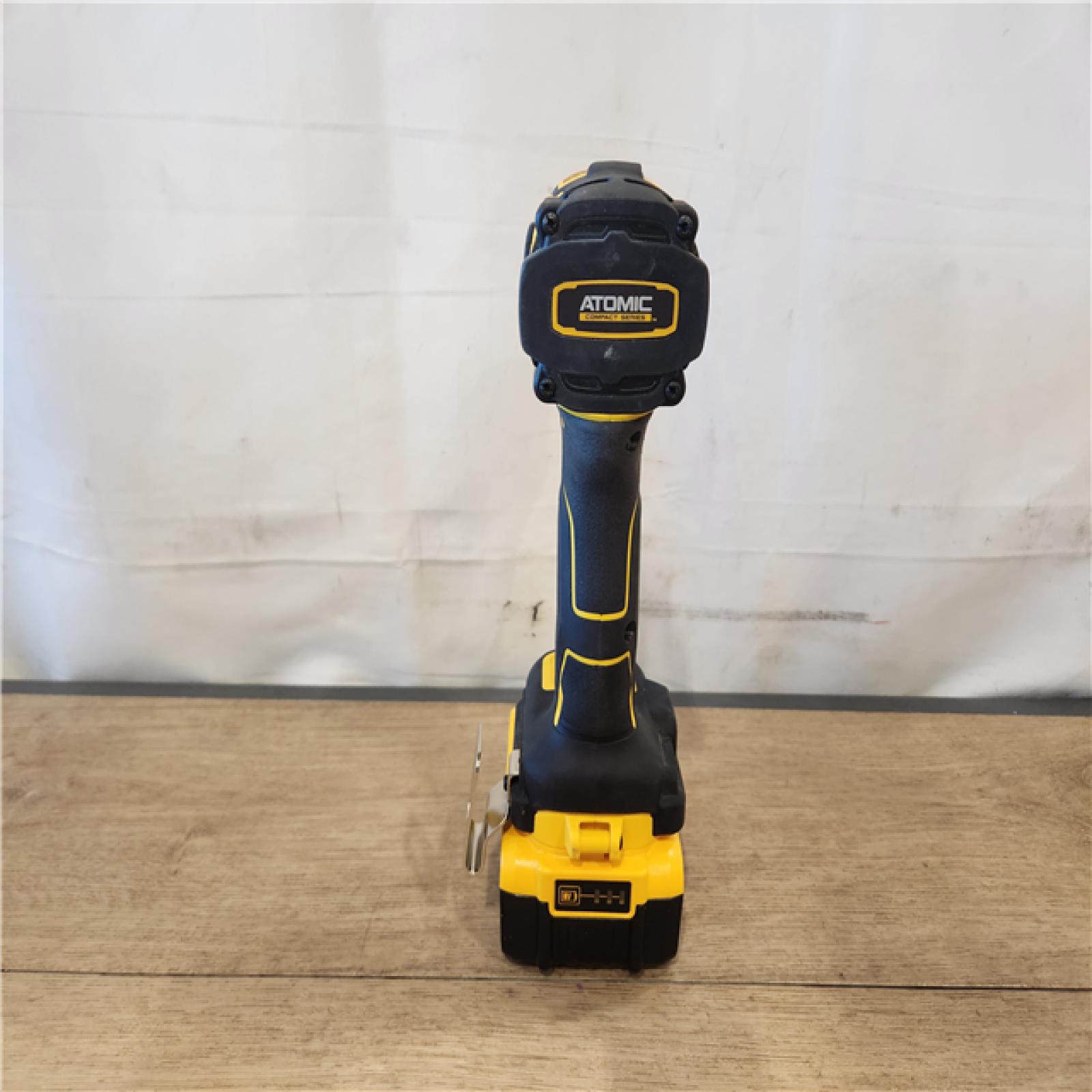 AS-IS- DEWALT ATOMIC 20V MAX Lithium-Ion Cordless 1/4 in. Brushless Impact Driver Kit  5 Ah Battery  Charger  and Bag