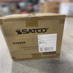 NEW! - Satco 110w LED Hi-lumen Shoe Box Style Lamp Fixture 5000K Mogul Base 100-277V