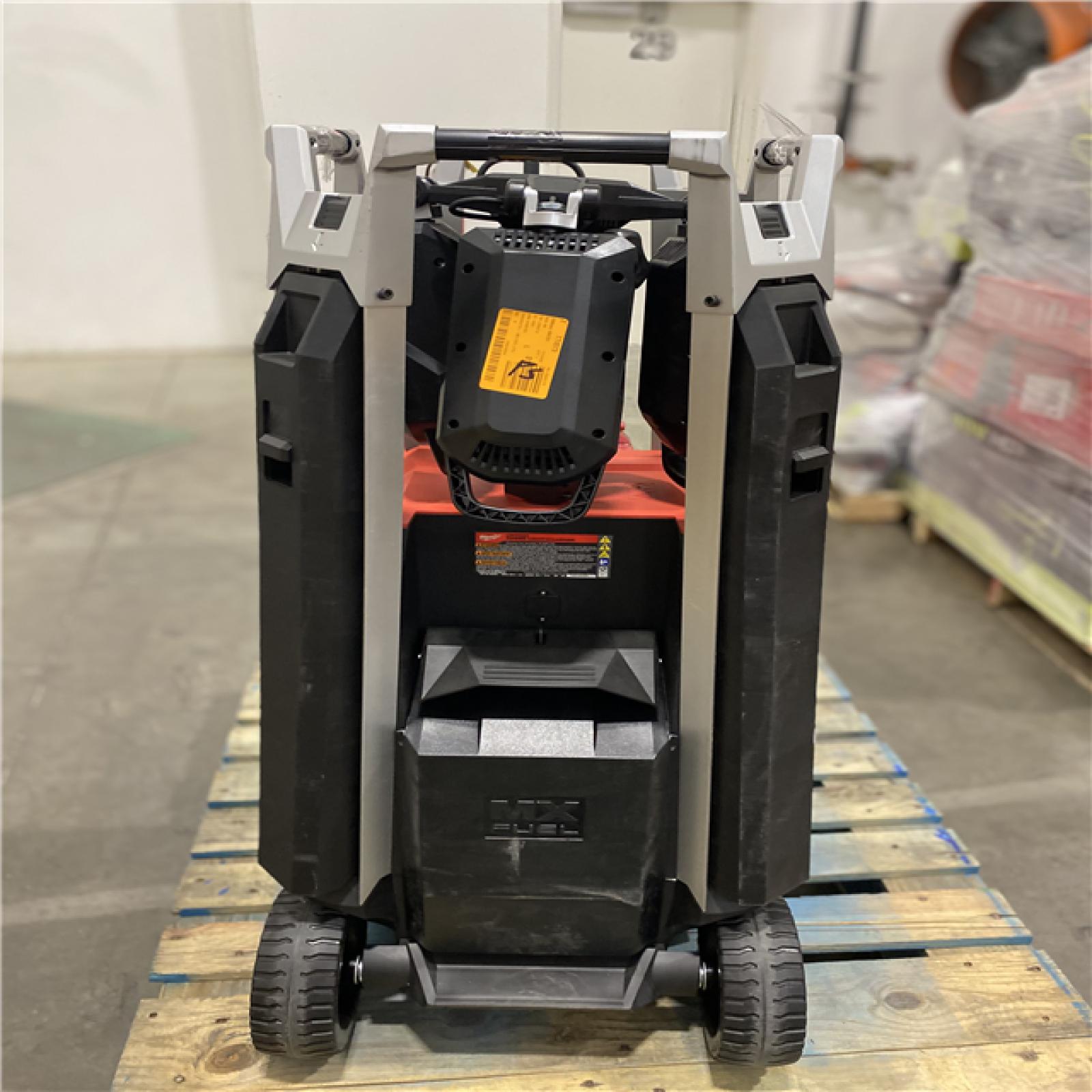 DALLAS LOCATION- Milwaukee MX FUEL ROCKET Tower Light WITH BATTERY