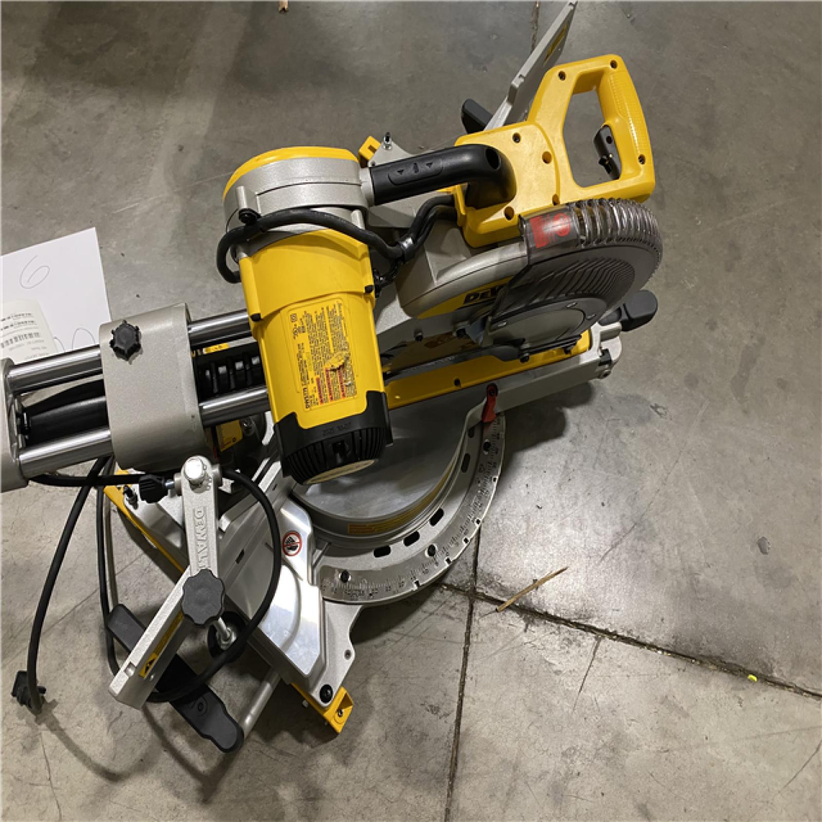 As-Is- DEWALT 12-in Dual Bevel Sliding Compound Miter Saw