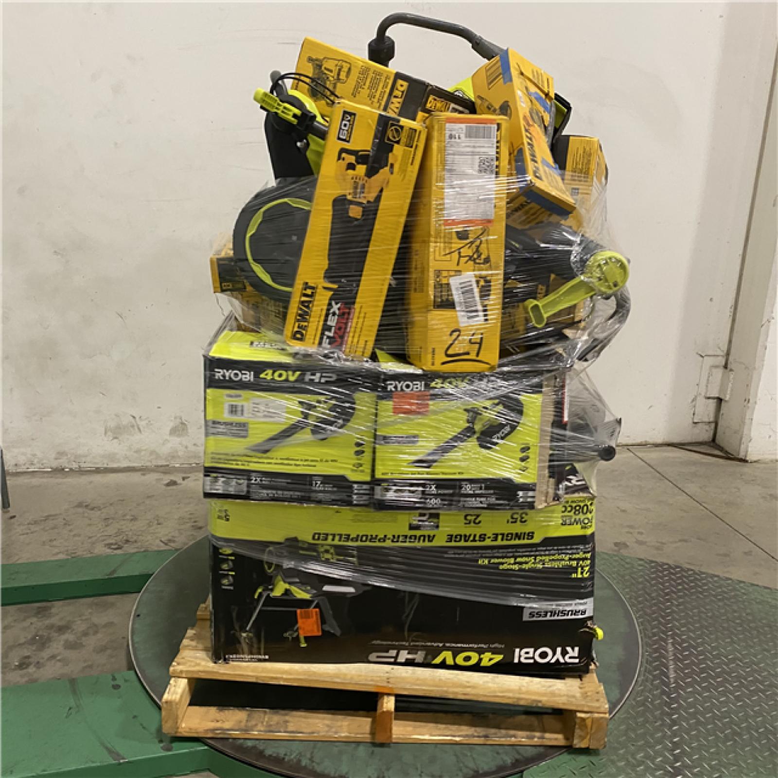 Dallas Location - As-Is Tool Pallet