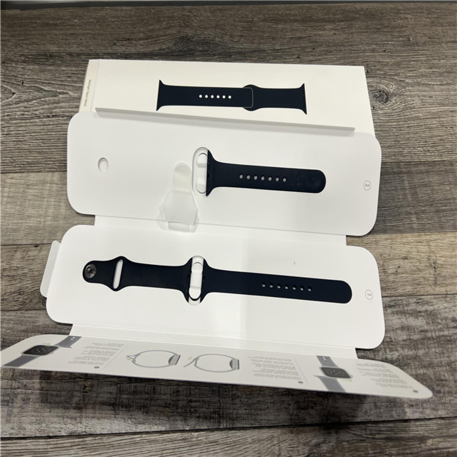 AS-IS Apple Watch Series 7 (GPS) 41mm Aluminum Case with Midnight Sport Band - Midnight
