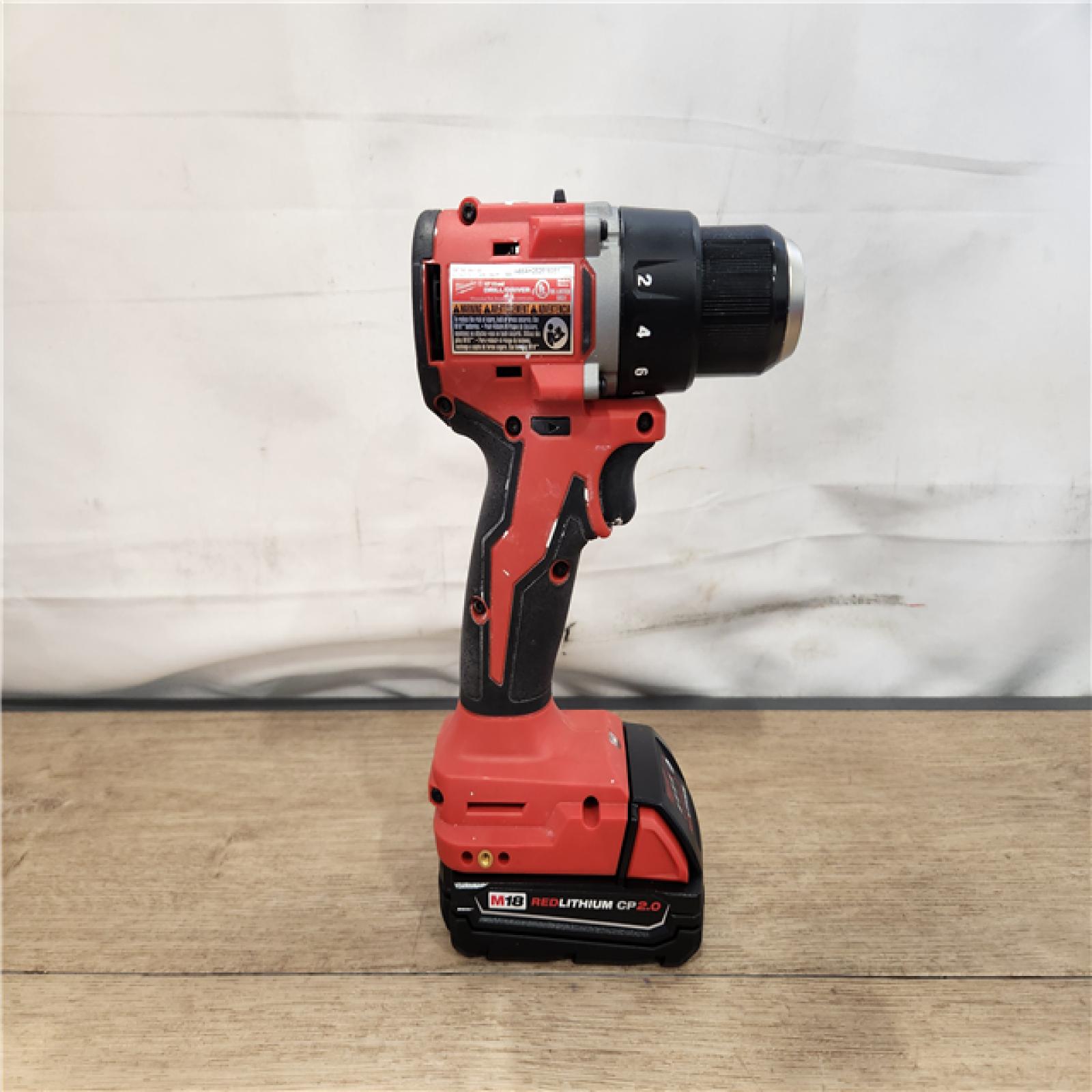 AS-IS- Milwaukee  18V Lithium-Ion Brushless Cordless 1/2 in. Compact Drill/Driver Kit