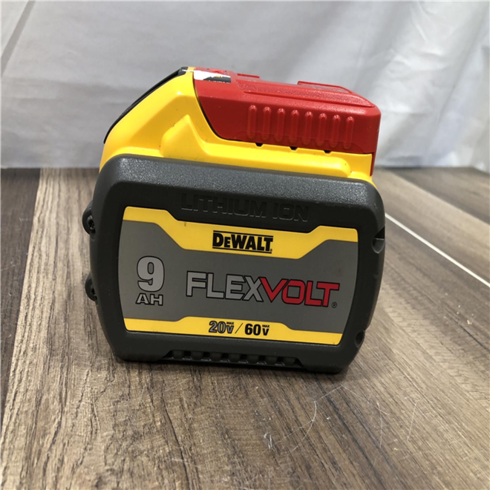 AS-IS DEWALT 20V/60V MAX FLEXVOLT Lithium-Ion 9.0Ah Battery and Charger Starter Kit