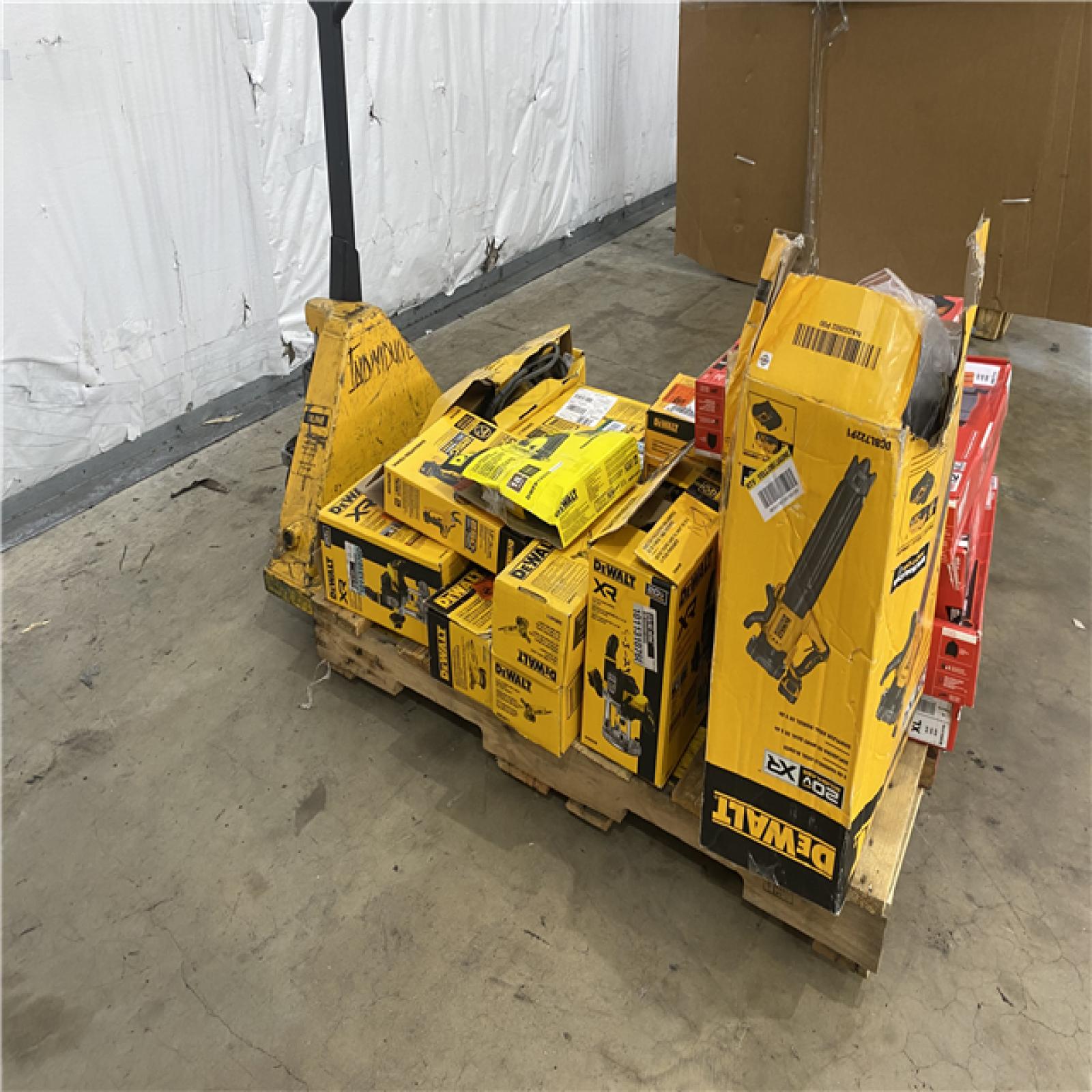 Houston Location - AS-IS Tool Pallet