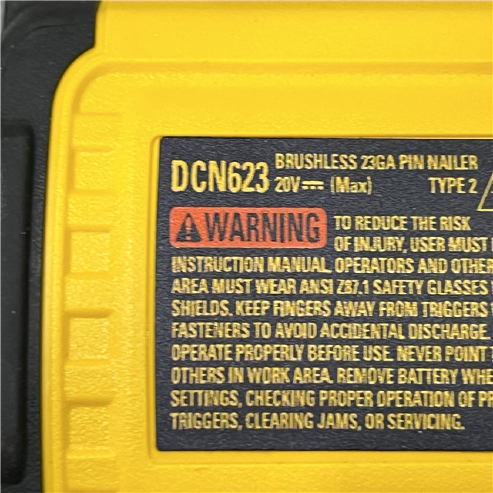 AS-IS DEWALT ATOMIC 20V MAX Lithium Ion Cordless 23 Gauge Pin Nailer Kit