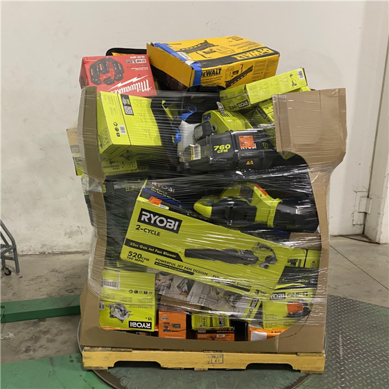 Dallas Location - As-Is Tool Pallet