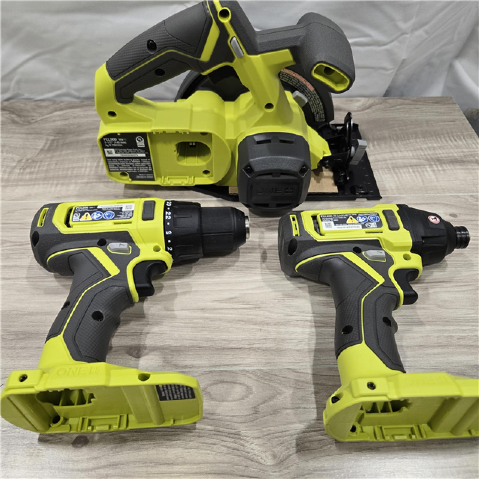 LIKE NEW! - RYOBI ONE+ 18V Cordless 6-Tool Combo Kit