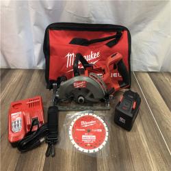 AS-IS Milwaukee  FUEL 18V Lithium-Ion Cordless 7-1/4 in. Rear Handle Circular Saw Kit