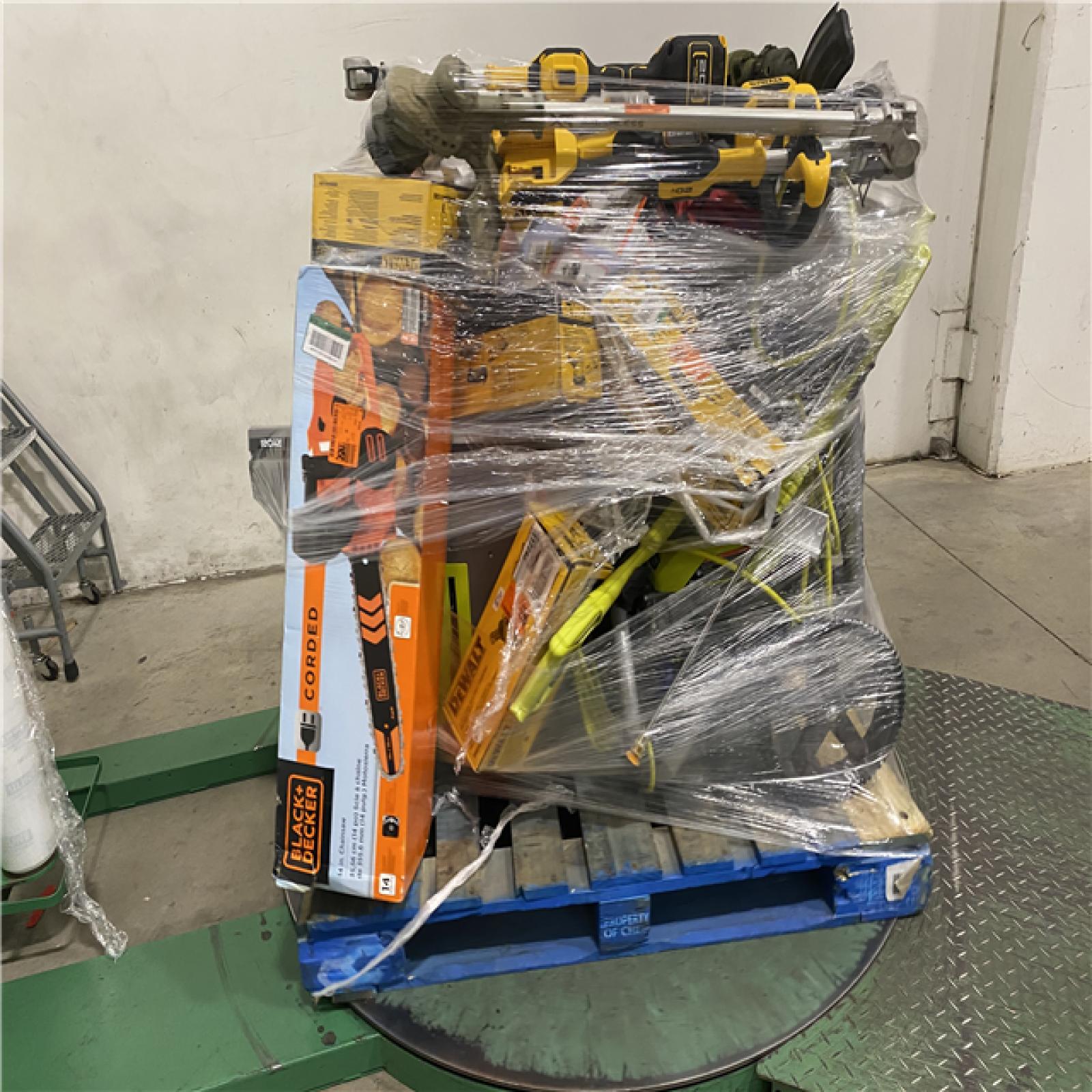 Dallas Location - As-Is Tool Pallet